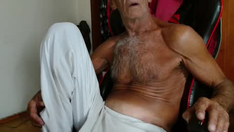 Mario jose online show from May 3, 2026, 9:21 pm
