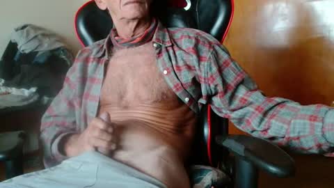 Snapshot of mjmadurengue chatting on June 29, 2026, 5:13 pm Mario jose online show from June 29, 2026, 5:13 pm