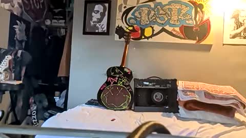 Snapshot of mjmckenz55 chatting on April 2, 2026, 11:52 am Daddy720 online show from April 2, 2026, 11:52 am