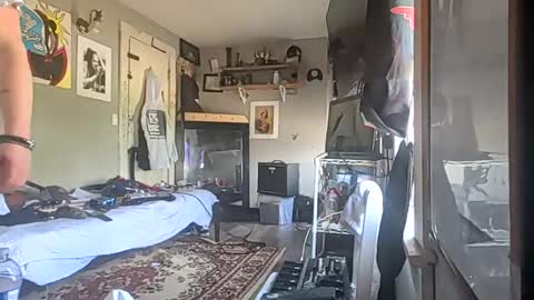 Snapshot of mjmckenz55 chatting on May 18, 2026, 4:13 pm Daddy720 online show from May 18, 2026, 4:13 pm