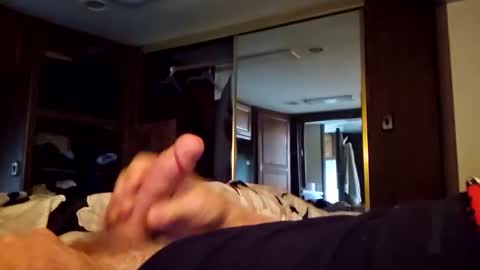 Snapshot of mjolnirandazzarra chatting on December 22, 2025, 5:10 pm mjolnirandazzarra online show from December 22, 2025, 5:10 pm