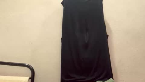 Snapshot of mlcloud chatting on December 18, 2025, 7:14 am MLclouD online show from December 18, 2025, 7:14 am