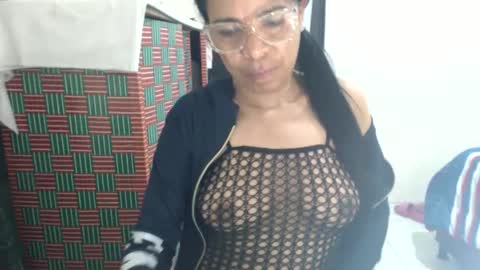 kelly online show from February 22, 2025, 12:05 am