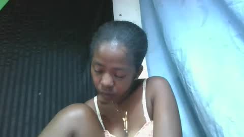 Snapshot of mmerela chatting on February 24, 2026, 6:33 am mmerela online show from February 24, 2026, 6:33 am