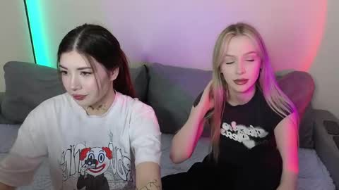 Snapshot of mmkakpoxyi22 chatting on January 28, 2025, 3:35 pm alice and ray online show from January 28, 2025, 3:35 pm