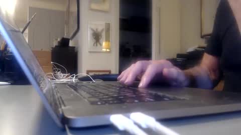 Snapshot of mmythmaker chatting on October 14, 2025, 6:31 pm mmythmaker online show from October 14, 2025, 6:31 pm