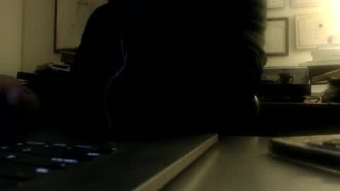 Snapshot of mmythmaker chatting on October 15, 2025, 8:47 am mmythmaker online show from October 15, 2025, 8:47 am