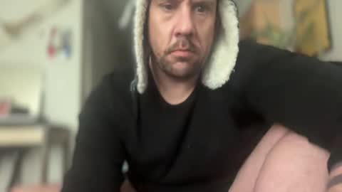 Snapshot of mnbttmguylking chatting on February 10, 2026, 7:40 pm TightHoleMPLS online show from February 10, 2026, 7:40 pm