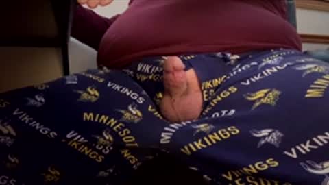 mnguy19726969 online show from December 1, 2025, 6:35 pm