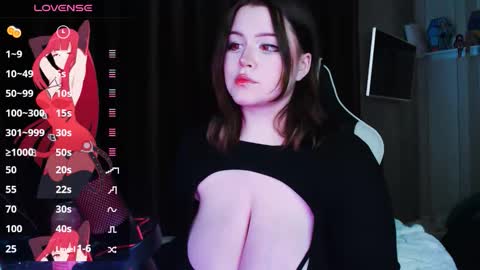 Snapshot of mo_atsui chatting on March 25, 2026, 12:55 pm Hello Im Mo online show from March 25, 2026, 12:55 pm