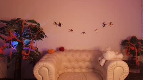 Snapshot of moana_light chatting on November 7, 2025, 2:44 am hey meet with me online show from November 7, 2025, 2:44 am