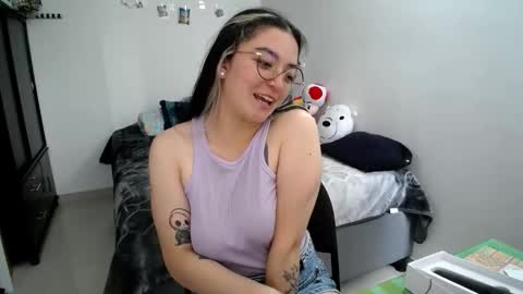 Sam online show from October 1, 2025, 2:01 pm