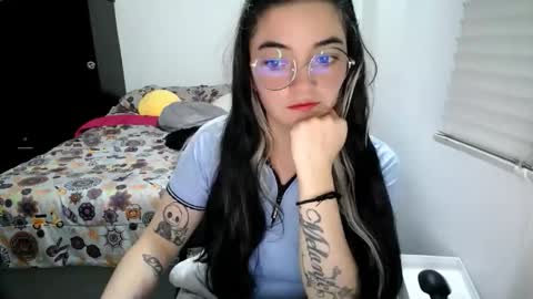 Sam online show from December 15, 2025, 3:44 am