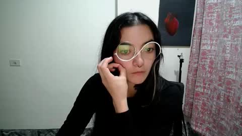 Snapshot of mocca_117 chatting on June 3, 2026, 2:47 am Sam online show from June 3, 2026, 2:47 am