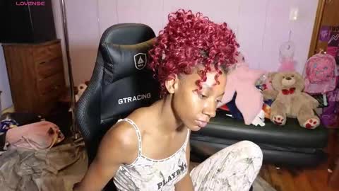 Snapshot of mocha_ chatting on March 20, 2026, 3:22 am MOCHA JAMES THE NPC online show from March 20, 2026, 3:22 am