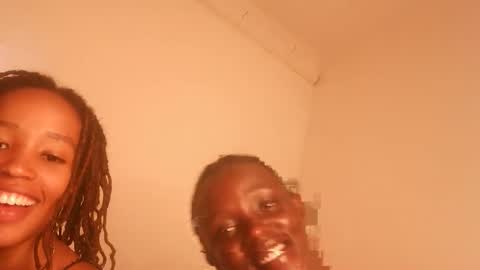 Snapshot of mocha_sins chatting on November 15, 2025, 6:59 pm Sins online show from November 15, 2025, 6:59 pm