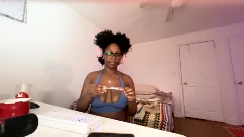 Mocha  BDAY JAN 13  online show from May 15, 2026, 2:51 am