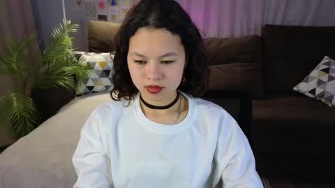 Snapshot of moco_choco chatting on October 31, 2025, 1:39 am moco_choco online show from October 31, 2025, 1:39 am