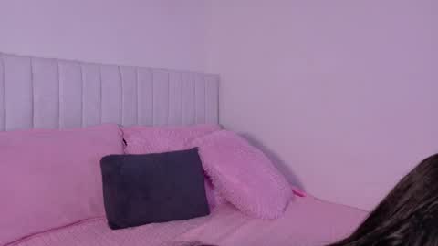Snapshot of modelross07 chatting on April 29, 2026, 7:20 pm zoe ross online show from April 29, 2026, 7:20 pm