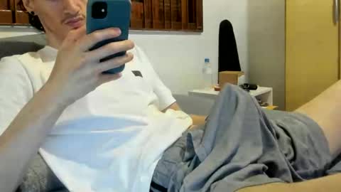 DigBreed online show from February 15, 2026, 10:58 am