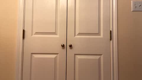 Snapshot of modest6969 chatting on October 18, 2025, 6:58 am modest6969 online show from October 18, 2025, 6:58 am