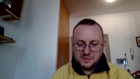 Snapshot of modesto1969 chatting on December 2, 2024, 11:23 am modesto1969 online show from December 2, 2024, 11:23 am