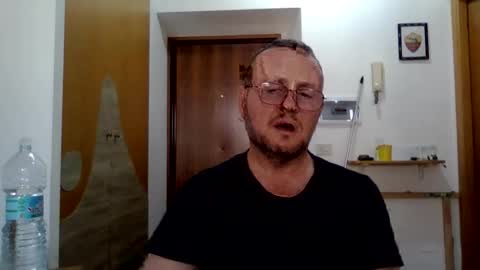 Snapshot of modesto1969 chatting on September 21, 2025, 12:40 pm modesto1969 online show from September 21, 2025, 12:40 pm