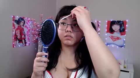 Snapshot of moertomlly chatting on January 6, 2026, 5:33 am Molly online show from January 6, 2026, 5:33 am