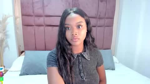 Snapshot of moesha_rey chatting on November 12, 2025, 11:14 pm Moesha online show from November 12, 2025, 11:14 pm