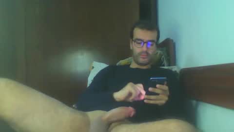 Snapshot of mohamed44j chatting on March 24, 2026, 11:37 am Hannibal online show from March 24, 2026, 11:37 am