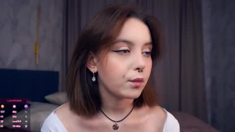 Snapshot of moiregathright chatting on October 20, 2025, 4:57 am My name is Eda online show from October 20, 2025, 4:57 am