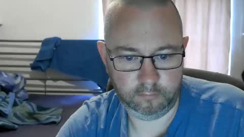 Snapshot of moistfalafel chatting on June 4, 2026, 5:35 am Jode online show from June 4, 2026, 5:35 am