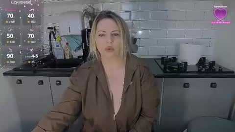 erika online show from March 19, 2026, 9:13 am