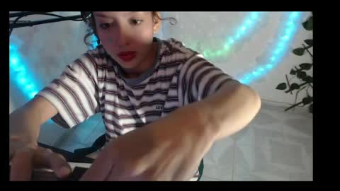 Snapshot of moka_soul chatting on June 18, 2026, 11:14 am moka_soul online show from June 18, 2026, 11:14 am