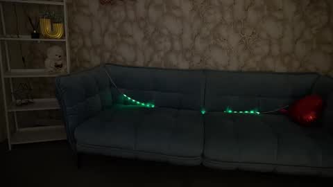 Rosa online show from February 9, 2026, 8:35 pm