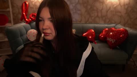 Rosa online show from February 16, 2026, 8:27 pm