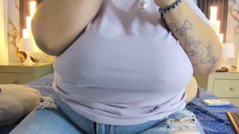 Hey Guys  Im Mollie online show from March 9, 2025, 2:29 am