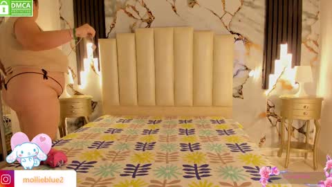 Hey Guys  Im Mollie online show from October 3, 2025, 3:31 pm