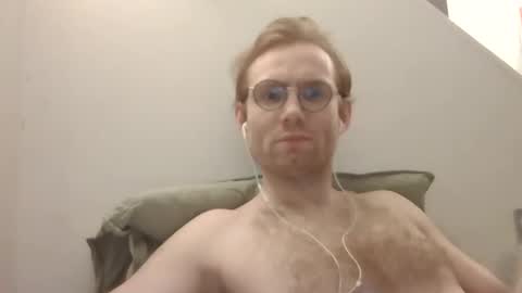 Snapshot of molliter chatting on February 23, 2025, 3:35 am molliter online show from February 23, 2025, 3:35 am