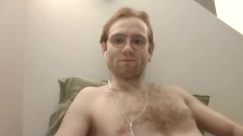 Snapshot of molliter chatting on March 3, 2025, 12:48 am molliter online show from March 3, 2025, 12:48 am