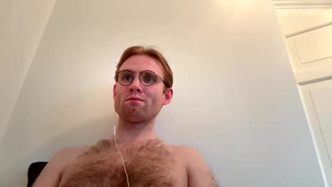 Snapshot of molliter chatting on September 10, 2025, 5:24 pm molliter online show from September 10, 2025, 5:24 pm