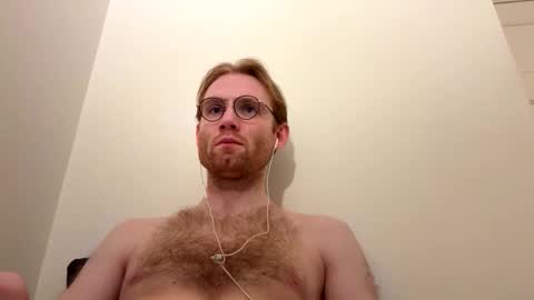 Snapshot of molliter chatting on September 24, 2025, 10:57 pm molliter online show from September 24, 2025, 10:57 pm