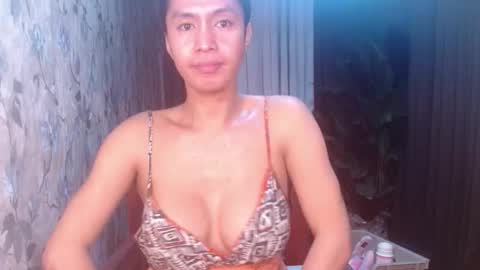 molly online show from February 8, 2026, 9:40 pm