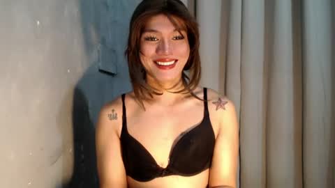 Snapshot of molly_21xxx chatting on July 30, 2026, 2:16 pm Molly online show from July 30, 2026, 2:16 pm