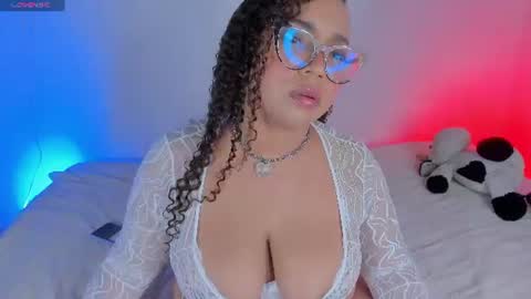 milee online show from July 4, 2026, 3:24 am