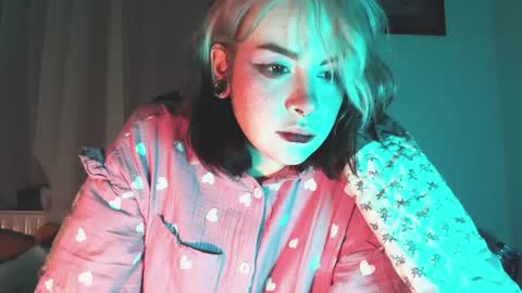 Molly Crow online show from December 29, 2024, 10:47 pm