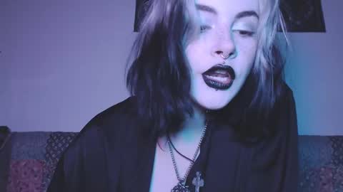 Molly Crow online show from February 12, 2025, 11:30 pm