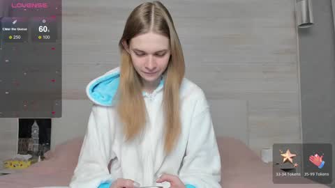 Molly Hunt online show from January 15, 2025, 3:11 am