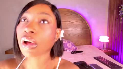 Molly Jackson online show from June 15, 2026, 11:29 pm