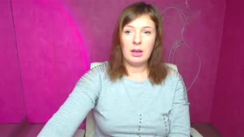 Snapshot of molly_mis chatting on December 19, 2024, 3:52 pm Molly online show from December 19, 2024, 3:52 pm